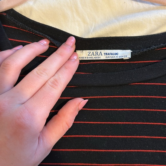 Black and red stripped long sleeve - Picture 2 of 3